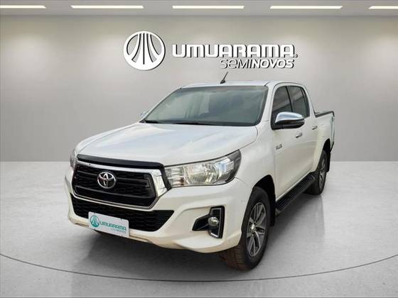 TOYOTA HILUX 2.8 SRV 4X4 CD 16V DIESEL 4P AUTOMÁTICO TOYOTA HILUX 2.8 SRV 4X4 CD 16V DIESEL 4P AUTOMÁTICO
